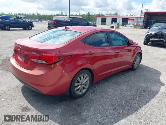 ✅ 2015 Hyundai Elantra SE • VIN: KMHDH4AE6FU351035 • Lot: 42806508. Listed on IAAI with 27,174 mi. Free auction sales archive from the USA and detailed vehicle history report at DreamBid. Image 4.