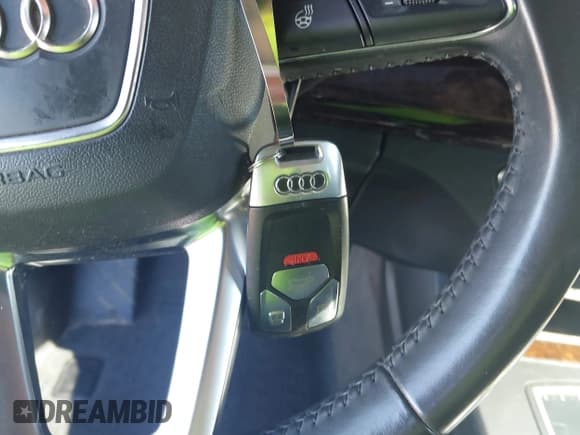 ✅ 2018 Audi Q5 Premium Plus • VIN: WA1BNAFY4J2045553 • Лот: 43492058. Опубликован ранее на IAAI с пробегом 172 074 миль. Бесплатный доступ к архиву аукционных продаж из США и подробный отчёт об истории автомобиля на DreamBid. Изображение 11.