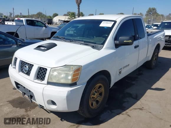 ✅ 2006 Nissan Titan SE • VIN: 1N6AA06A56N536713 • Lot: 43388089. Wystawiony na IAAI z przebiegiem 231 887 mil. Bezpłatny archiwum sprzedaży aukcyjnych z USA i szczegółowy raport historii pojazdu na DreamBid. Zdjęcie 2.