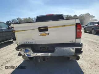 2016 Chevrolet Silverado 3500HD LTZ с VIN 1GC4K0C82GF201435, выставлен на аукционе Copart как лот 81556884 с пробегом 236 039 миль миль и Списание • Salvage title. История ставок и продаж доступна на DreamBid. Изображение 6.