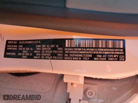 ✅ 2020 Alfa Romeo Stelvio Ti • VIN: ZASPAKBN6L7C83068 • Lot: 84550965. Wystawiony na Copart z przebiegiem 78 106 mil. Bezpłatny archiwum sprzedaży aukcyjnych z USA i szczegółowy raport historii pojazdu na DreamBid. Zdjęcie 14.