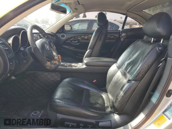 ✅ 2002 Lexus SC 430 • VIN: JTHFN48Y520021196 • Лот: 90812345. Опубликован ранее на Copart с пробегом Не указан. Бесплатный доступ к архиву аукционных продаж из США и подробный отчёт об истории автомобиля на DreamBid. Изображение 7.