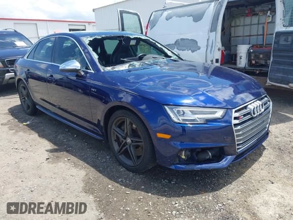 ✅ 2018 Audi S4 Prestige • VIN: WAUC4AF42JA075888 • Lot: 42743661. Listed on IAAI with 85,149 mi. Free auction sales archive from the USA and detailed vehicle history report at DreamBid. Image 1.