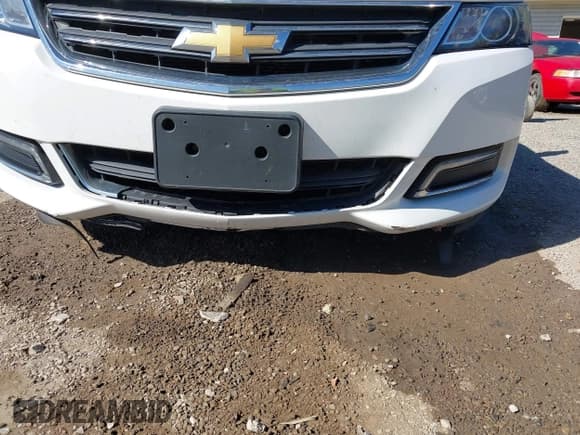 ✅ 2018 Chevrolet Impala LT • VIN: 2G1105S37J9152947 • Lot: 43446256. Wystawiony na IAAI z przebiegiem 103 017 mil. Bezpłatny archiwum sprzedaży aukcyjnych z USA i szczegółowy raport historii pojazdu na DreamBid. Zdjęcie 20.