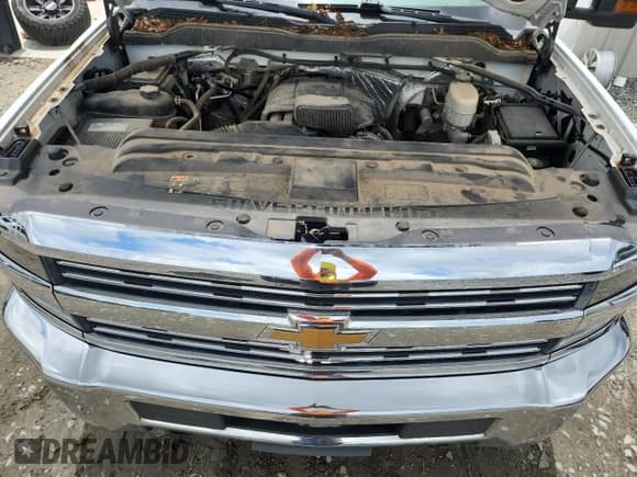 ✅ 2017 Chevrolet Silverado 2500HD LT • VIN: 1GC1CVEG2HF129798 • Lot: 60103715. Wystawiony na Copart z przebiegiem 122 036 mil. Bezpłatny archiwum sprzedaży aukcyjnych z USA i szczegółowy raport historii pojazdu na DreamBid. Zdjęcie 11.
