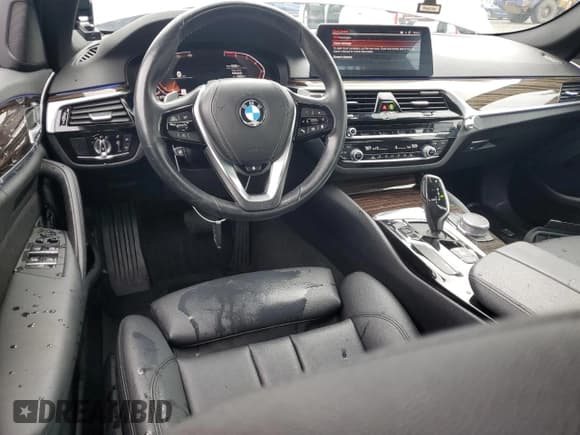 ✅ 2020 BMW 5 Series 530i xDrive • VIN: WBAJR7C05LWW69832 • Lot: 55678995. Listed on Copart with 55,280 mi. Free auction sales archive from the USA and detailed vehicle history report at DreamBid. Image 8.