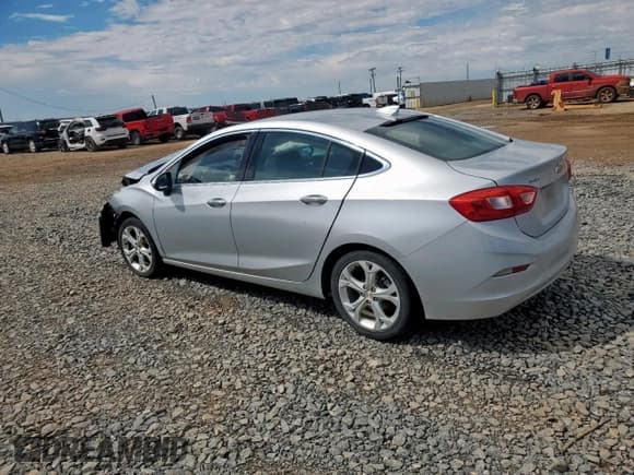 ✅ 2017 Chevrolet Cruze Premier • VIN: 1G1BF5SM0H7101474 • Lot: 80303235. Listed on Copart with 138,191 mi. Free auction sales archive from the USA and detailed vehicle history report at DreamBid. Image 2.