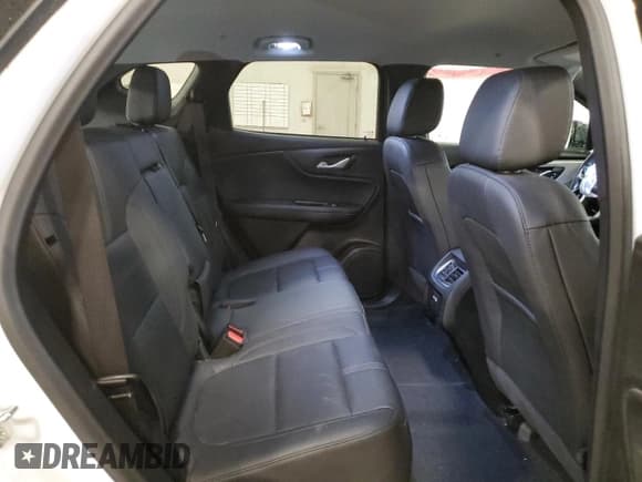 ✅ 2022 Chevrolet Blazer LT • VIN: 3GNKBJRS7NS145282 • Lot: 43135975. Listed on Copart with 28,368 mi. Free auction sales archive from the USA and detailed vehicle history report at DreamBid. Image 12.