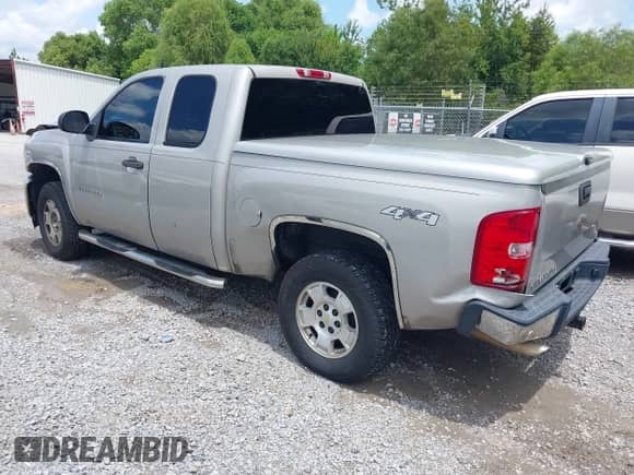 2007 Chevrolet Silverado 1500 1LT с VIN 1GCEK19CX7Z539170, выставлен на аукционе IAAI как лот 42928323 с пробегом 189 958 миль миль и . История ставок и продаж доступна на DreamBid. Изображение 3.