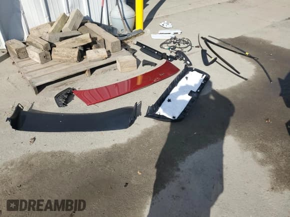 ✅ 2017 Toyota Prius Four • VIN: JTDKARFU0H3529205 • Лот: 90028655. Опубликован ранее на Copart с пробегом 124 279 миль. Бесплатный доступ к архиву аукционных продаж из США и подробный отчёт об истории автомобиля на DreamBid. Изображение 12.