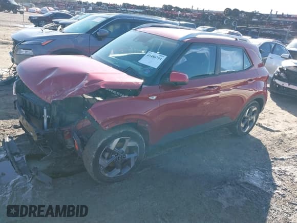 ✅ 2021 Hyundai Venue SEL • VIN: KMHRC8A3XMU072503 • Lot: 41486754. Listed on IAAI with 32,367 mi. Free auction sales archive from the USA and detailed vehicle history report at DreamBid. Image 18.