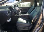 ✅ 2018 Lexus RX 350 • VIN: 2T2ZZMCA9JC114817 • Lot: 52809985. Wystawiony na Copart z przebiegiem 71 229 mil. Bezpłatny archiwum sprzedaży aukcyjnych z USA i szczegółowy raport historii pojazdu na DreamBid. Zdjęcie 7.