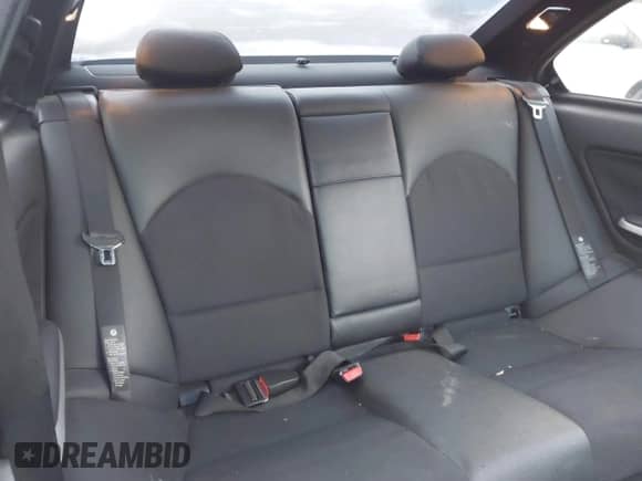 2004 BMW 3 Series M3 с VIN WBSBL93474PN58002, выставлен на аукционе IAAI как лот 41013859 с пробегом 118 046 миль миль и . История ставок и продаж доступна на DreamBid. Изображение 8.