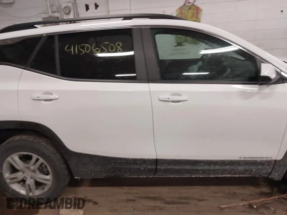 ✅ 2023 GMC Terrain SLE • VIN: 3GKALTEG4PL169930 • Lot: 41506508. Listed on IAAI with 13,728 mi. Free auction sales archive from the USA and detailed vehicle history report at DreamBid. Image 13.