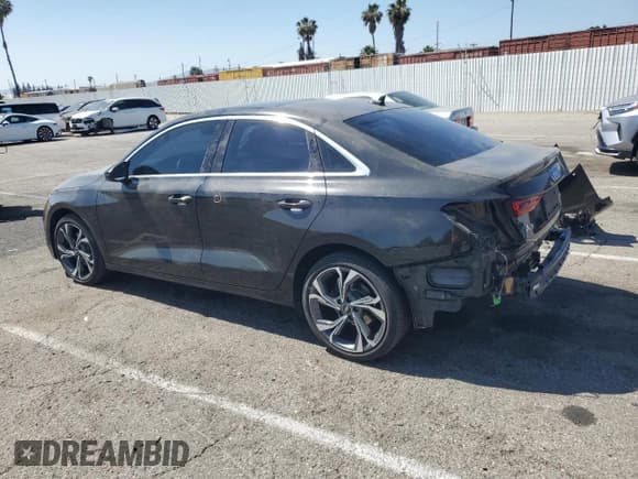 ✅ 2022 Audi A3 Premium Plus • VIN: WAUHUDGY4NA054720 • Лот: 57570635. Опубликован ранее на Copart с пробегом 26 439 миль. Бесплатный доступ к архиву аукционных продаж из США и подробный отчёт об истории автомобиля на DreamBid. Изображение 2.