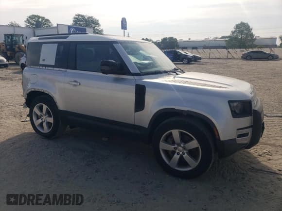 ✅ 2021 Land Rover Defender • VIN: SALEV6RU6M2053983 • Lot: 55403975. Listed on Copart with 29,517 mi. Free auction sales archive from the USA and detailed vehicle history report at DreamBid. Image 4.