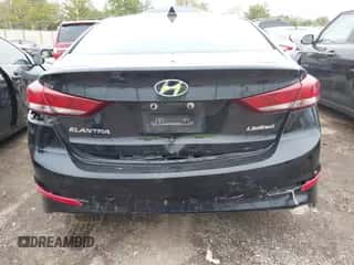 2017 Hyundai Elantra SE z VIN 5NPD84LF1HH127971, wystawiony jako IAAI lot #43460523 z przebiegiem 144 237 mil mil oraz . Historia ofert i sprzedaży dostępna na DreamBid. Obrazek 6.