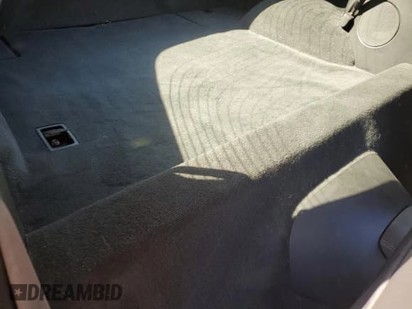 ✅ 2010 Chevrolet Corvette • VIN: 1G1YK2DE3A5108141 • Lot: 49212645. Wystawiony na Copart z przebiegiem 77 736 mil. Bezpłatny archiwum sprzedaży aukcyjnych z USA i szczegółowy raport historii pojazdu na DreamBid. Zdjęcie 10.