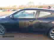 2019 Hyundai Veloster Premium z VIN KMHTG6AF3KU013055, wystawiony jako IAAI lot #41206611 z przebiegiem 48 759 mil mil oraz . Historia ofert i sprzedaży dostępna na DreamBid. Obrazek 14.