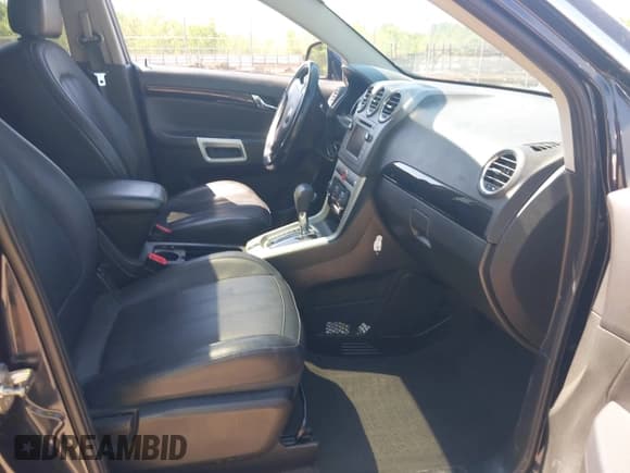 ✅ 2015 Chevrolet Captiva Sport LT • VIN: 3GNAL3EK8FS517269 • Lot: 42122748. Wystawiony na IAAI z przebiegiem 123 229 mil. Bezpłatny archiwum sprzedaży aukcyjnych z USA i szczegółowy raport historii pojazdu na DreamBid. Zdjęcie 5.