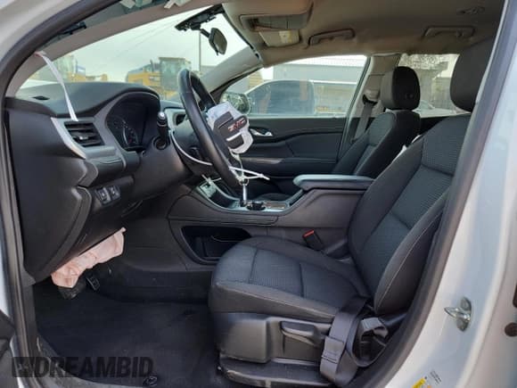 ✅ 2020 GMC Acadia SLE • VIN: 1GKKNKLS7LZ236538 • Lot: 89556445. Listed on Copart with 50,553 mi. Free auction sales archive from the USA and detailed vehicle history report at DreamBid. Image 7.