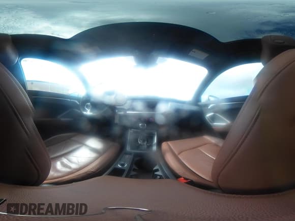 ✅ 2020 Audi Q3 Premium • VIN: WA1AECF31L1052769 • Lot: 42233376. Wystawiony na IAAI z przebiegiem 84 575 mil. Bezpłatny archiwum sprzedaży aukcyjnych z USA i szczegółowy raport historii pojazdu na DreamBid. Zdjęcie 19.