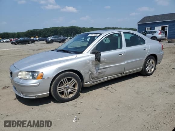 ✅ 2007 Volvo S60 2.5L Turbo • VIN: YV1RS592872640131 • Lot: 65511205. Wystawiony na Copart z przebiegiem 193 940 mil. Bezpłatny archiwum sprzedaży aukcyjnych z USA i szczegółowy raport historii pojazdu na DreamBid. Zdjęcie 1.