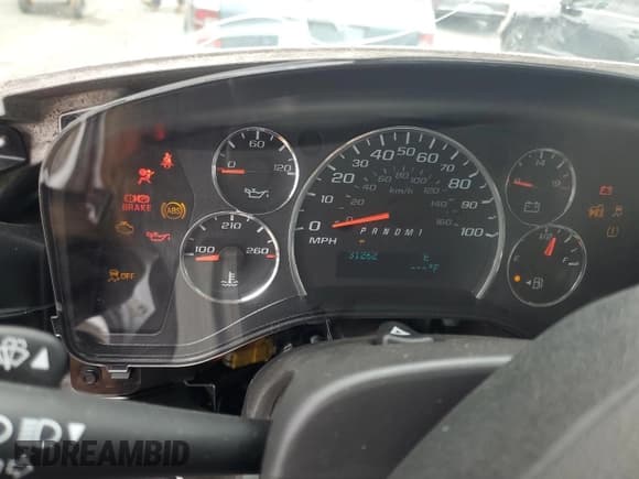 ✅ 2024 GMC Savana • VIN: 1GJZ7NF77R1261372 • Lot: 87263345. Listed on Copart with 31,262 mi. Free auction sales archive from the USA and detailed vehicle history report at DreamBid. Image 9.