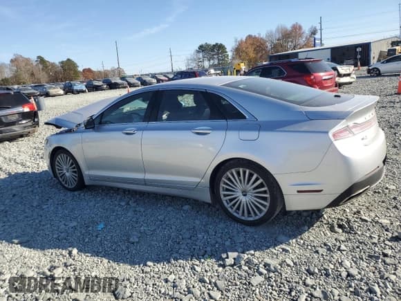 ✅ 2017 Lincoln MKZ Reserve • VIN: 3LN6L5E99HR641743 • Lot: 92469485. Wystawiony na Copart z przebiegiem 39 604 mil. Bezpłatny archiwum sprzedaży aukcyjnych z USA i szczegółowy raport historii pojazdu na DreamBid. Zdjęcie 2.