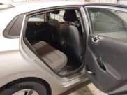 ✅ 2020 Hyundai Ioniq Blue • VIN: KMHC65LC4LU213542 • Lot: 41361881. Wystawiony na IAAI z przebiegiem 120 250 mil. Bezpłatny archiwum sprzedaży aukcyjnych z USA i szczegółowy raport historii pojazdu na DreamBid. Zdjęcie 8.