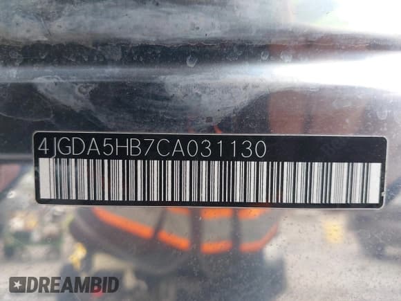 ✅ 2012 Mercedes-Benz M 350 • VIN: 4JGDA5HB7CA031130 • Lot: 43561422. Listed on IAAI with 159,841 mi. Free auction sales archive from the USA and detailed vehicle history report at DreamBid. Image 17.