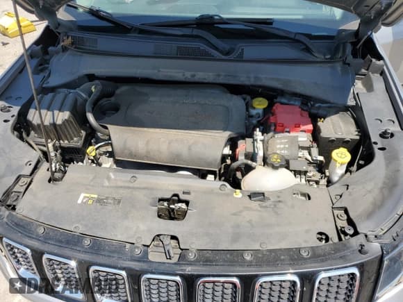 ✅ 2020 Jeep Compass Sport • VIN: 3C4NJCAB2LT124900 • Lot: 66677685. Listed on Copart with 38,105 mi. Free auction sales archive from the USA and detailed vehicle history report at DreamBid. Image 12.