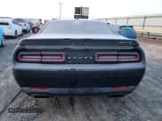 ✅ 2018 Dodge Challenger SRT Hellcat Widebody • VIN: 2C3CDZC92JH192474 • Lot: 38096994. Wystawiony na Copart z przebiegiem 46 088 mil. Bezpłatny archiwum sprzedaży aukcyjnych z USA i szczegółowy raport historii pojazdu na DreamBid. Zdjęcie 6.