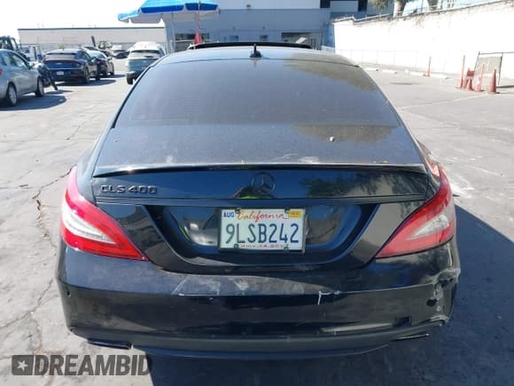 ✅ 2015 Mercedes-Benz CLS 400 • VIN: WDDLJ6FB4FA146139 • Lot: 43031981. Listed on IAAI with Not provided. Free auction sales archive from the USA and detailed vehicle history report at DreamBid. Image 17.