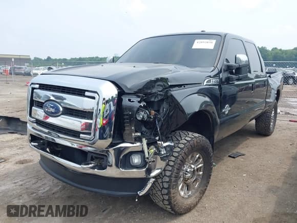 ✅ 2014 Ford F-250 XL • VIN: 1FT7W2BT6EEB40158 • Lot: 42892038. Listed on IAAI with 186,323 mi. Free auction sales archive from the USA and detailed vehicle history report at DreamBid. Image 2.