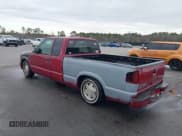 ✅ 2003 GMC Sonoma SLS • VIN: 1GTCS19X838142020 • Lot: 41297220. Wystawiony na IAAI z przebiegiem 378 855 mil. Bezpłatny archiwum sprzedaży aukcyjnych z USA i szczegółowy raport historii pojazdu na DreamBid. Zdjęcie 3.