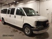 ✅ 2014 Chevrolet Express Passenger LT • VIN: 1GAZG1FG9E1189917 • Lot: 43556543. Wystawiony na IAAI z przebiegiem 342 296 mil. Bezpłatny archiwum sprzedaży aukcyjnych z USA i szczegółowy raport historii pojazdu na DreamBid. Zdjęcie 1.