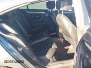 ✅ 2013 Volkswagen CC R-Line • VIN: WVWBN7AN8DE518928 • Lot: 43631672. Wystawiony na IAAI z przebiegiem 109 955 mil. Bezpłatny archiwum sprzedaży aukcyjnych z USA i szczegółowy raport historii pojazdu na DreamBid. Zdjęcie 8.