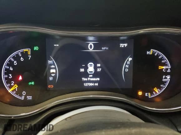 2018 Jeep Grand Cherokee Upland с VIN 1C4RJFAGXJC358242, выставлен на аукционе Copart как лот 64852065 с пробегом 127 064 миль миль и Списание • Salvage title. История ставок и продаж доступна на DreamBid. Изображение 9.