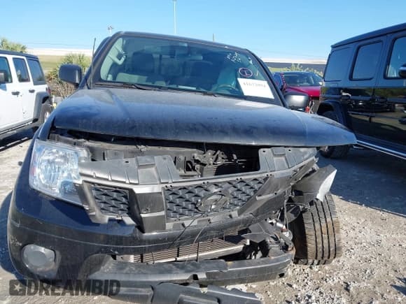 ✅ 2019 Nissan Frontier SL • VIN: 1N6AD0ER4KN773783 • Lot: 41632094. Listed on IAAI with 142,026 mi. Free auction sales archive from the USA and detailed vehicle history report at DreamBid. Image 17.