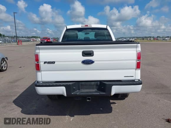 ✅ 2014 Ford F-150 XLT • VIN: 1FTFX1EF4EKD52535 • Lot: 43037023. Wystawiony na IAAI z przebiegiem 99 474 mil. Bezpłatny archiwum sprzedaży aukcyjnych z USA i szczegółowy raport historii pojazdu na DreamBid. Zdjęcie 16.