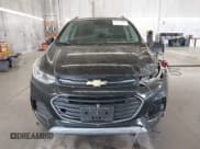 ✅ 2020 Chevrolet Trax LT • VIN: KL7CJPSB6LB079634 • Lot: 43041981. Wystawiony na IAAI z przebiegiem 51 318 mil. Bezpłatny archiwum sprzedaży aukcyjnych z USA i szczegółowy raport historii pojazdu na DreamBid. Zdjęcie 12.
