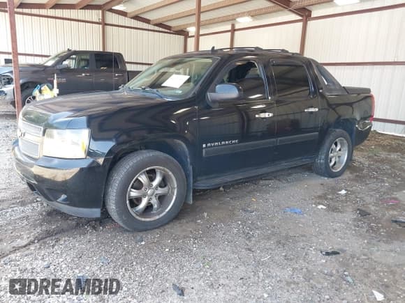 ✅ 2008 Chevrolet Avalanche 1LT • VIN: 3GNEC12008G173774 • Лот: 42879533. Опубликован ранее на IAAI с пробегом 226 345 миль. Бесплатный доступ к архиву аукционных продаж из США и подробный отчёт об истории автомобиля на DreamBid. Изображение 18.