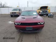 ✅ 2022 Dodge Challenger SXT • VIN: 2C3CDZGG4NH172239 • Lot: 42153079. Wystawiony na IAAI z przebiegiem 60 296 mil. Bezpłatny archiwum sprzedaży aukcyjnych z USA i szczegółowy raport historii pojazdu na DreamBid. Zdjęcie 12.