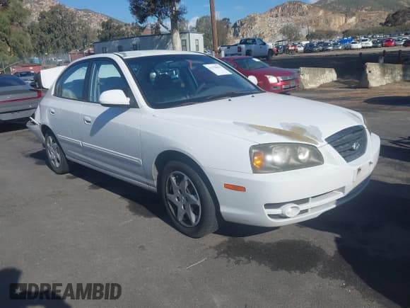 ✅ 2005 Hyundai Elantra GLS • VIN: KMHDN46D75U170484 • Lot: 41750031. Wystawiony na IAAI z przebiegiem 149 916 mil. Bezpłatny archiwum sprzedaży aukcyjnych z USA i szczegółowy raport historii pojazdu na DreamBid. Zdjęcie 1.