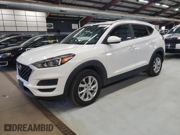 ✅ 2021 Hyundai Tucson Value • VIN: KM8J3CA43MU293000 • Лот: 92652115. Опубликован ранее на Copart с пробегом 108 602 миль. Бесплатный доступ к архиву аукционных продаж из США и подробный отчёт об истории автомобиля на DreamBid. Изображение 1.
