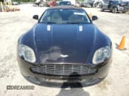 ✅ 2013 Aston Martin Vantage • VIN: SCFEKBBK1DGD17118 • Lot: 60636224. Wystawiony na Copart z przebiegiem 50 591 mil. Bezpłatny archiwum sprzedaży aukcyjnych z USA i szczegółowy raport historii pojazdu na DreamBid. Zdjęcie 5.