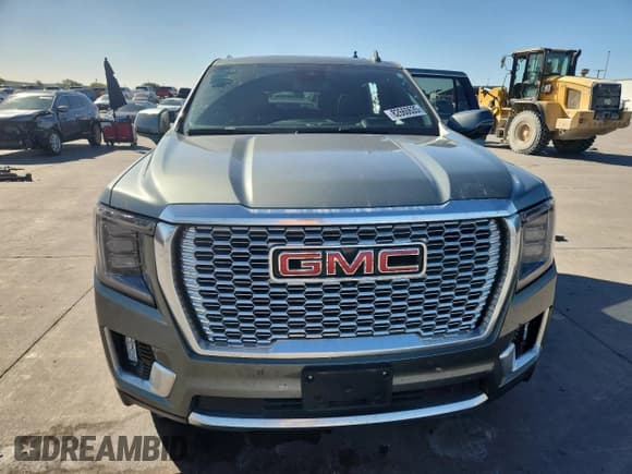 ✅ 2024 GMC Yukon Denali • VIN: 1GKS2DKL6RR292574 • Lot: 82660635. Listed on Copart with 13,242 mi. Free auction sales archive from the USA and detailed vehicle history report at DreamBid. Image 5.