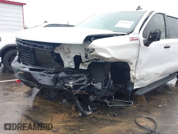 ✅ 2021 Chevrolet Silverado 1500 LT Trail Boss • VIN: 3GCPYFEL9MG134648 • Лот: 43336675. Опубликован ранее на IAAI с пробегом 94 531 миль. Бесплатный доступ к архиву аукционных продаж из США и подробный отчёт об истории автомобиля на DreamBid. Изображение 6.