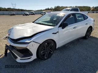 ✅ 2024 Hyundai Sonata N Line • VIN: KMHL54JC2RA350795 • Лот: 85563615. Опубликован ранее на Copart с пробегом 53 701 миль. Бесплатный доступ к архиву аукционных продаж из США и подробный отчёт об истории автомобиля на DreamBid. Изображение 1.